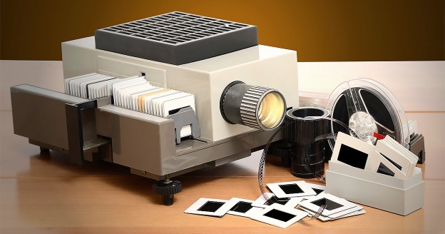 Pretty cool vintage slide projector to display photos at home. - photo scanning
